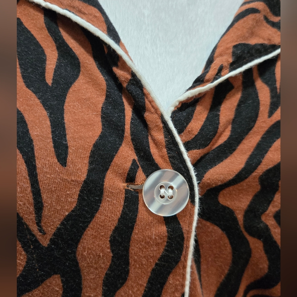 Zebra Print Button-Up Pajama Set, Size Large, Seeing Stars - Picture 14 of 15